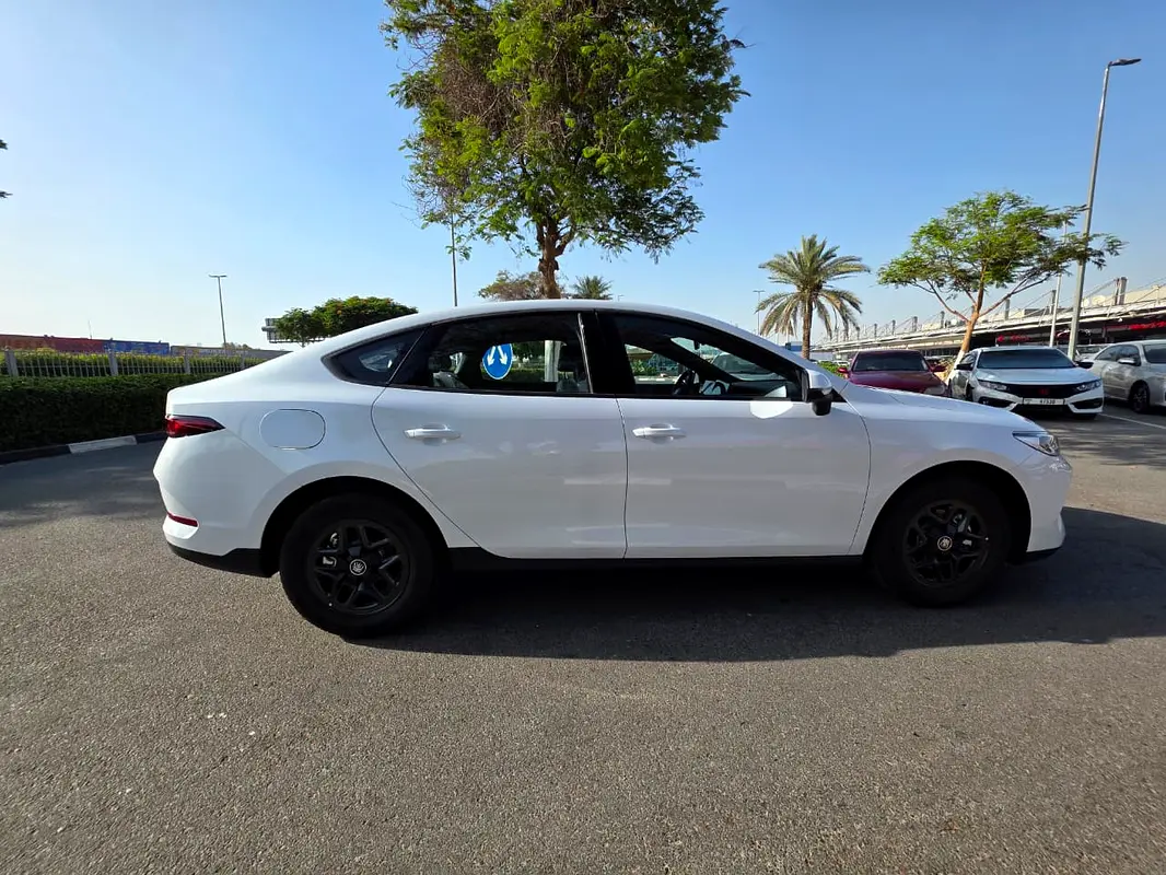 BYD Qin Plus, 2025 — фото 4 из 10