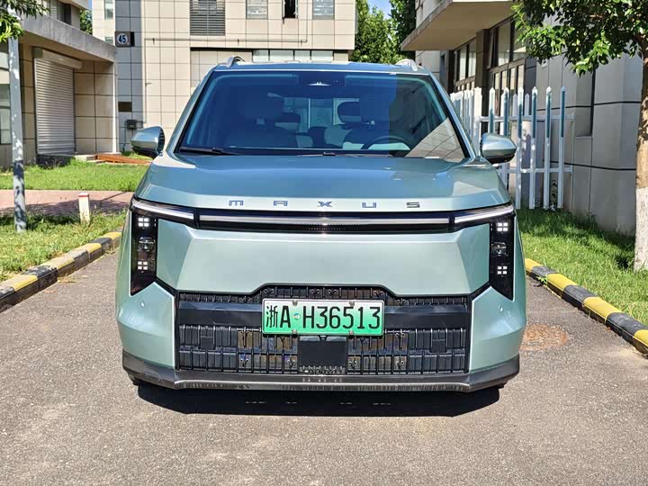 Maxus Mifa 7, 2024 — фото 2 из 9