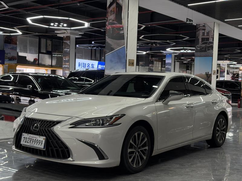 Lexus ES, 2024 — купить в Чебоксарах под ключ