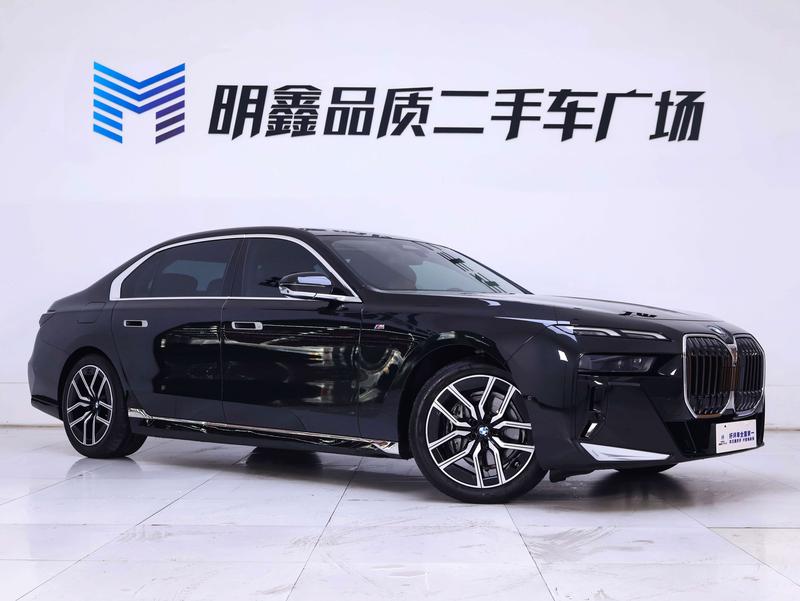 BMW 7 Series, 2023 — фото 2 из 12