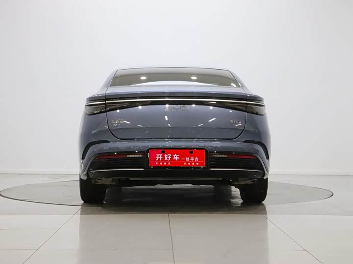 BYD Seal 07 DM-i Hybrid, 2025 — фото 5 из 9