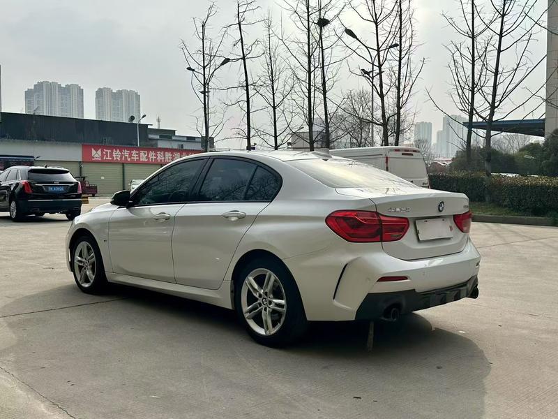 BMW 1 Series, 2022 — фото 4 из 10