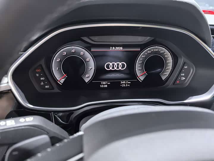 Audi Q3, 2025 — фото 4 из 9