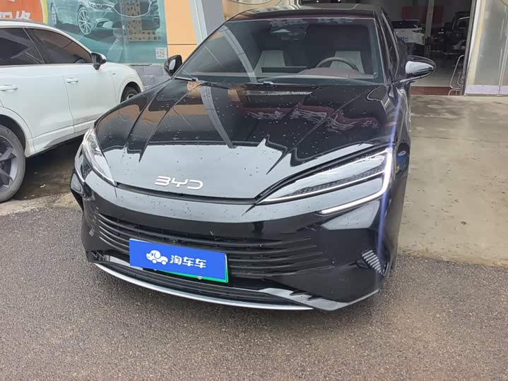 BYD Seal 07 DM-i Hybrid, 2024 — фото 2 из 9