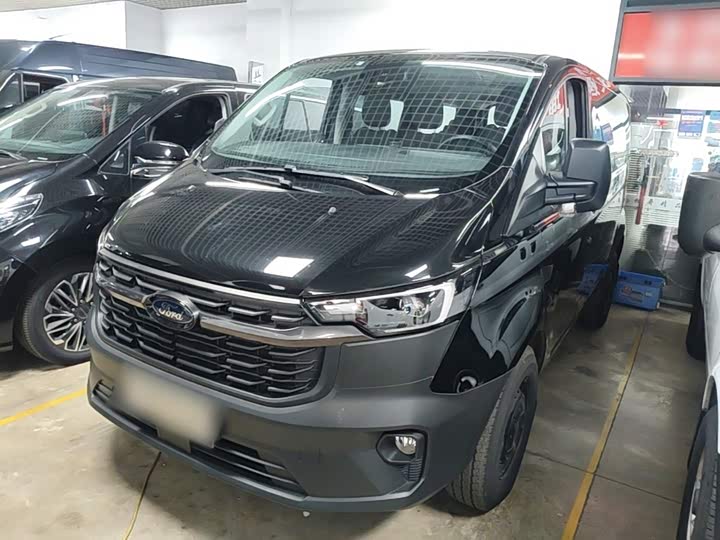 Ford Transit, 2024 — купить в Кирове под ключ