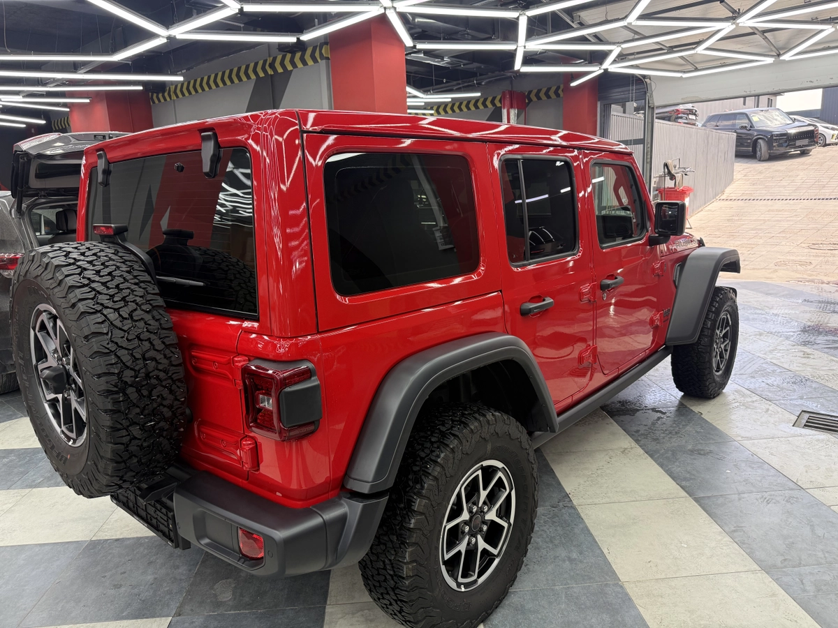 Jeep Wrangler, 2024 — фото 6 из 12