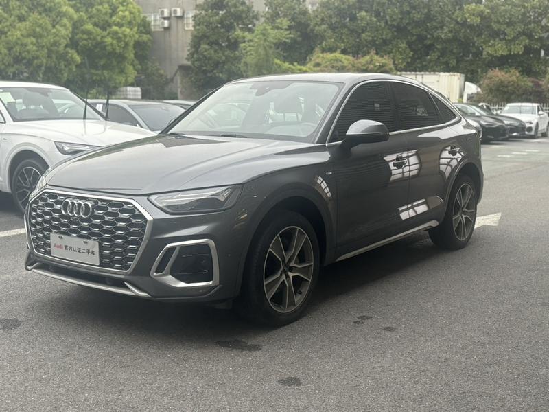 Audi Q5L Sportback, 2021 — купить в Санкт-Петербурге под ключ
