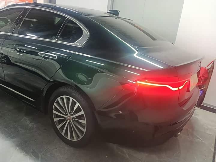 Jaguar XE L, 2022 — фото 5 из 9