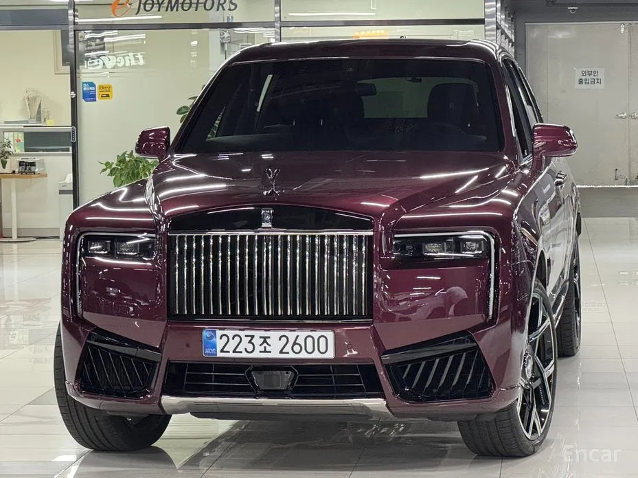 Rolls-Royce Cullinan, 2025 — купить в Москве под ключ