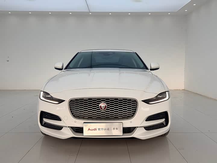 Jaguar XE L, 2022 — фото 2 из 9