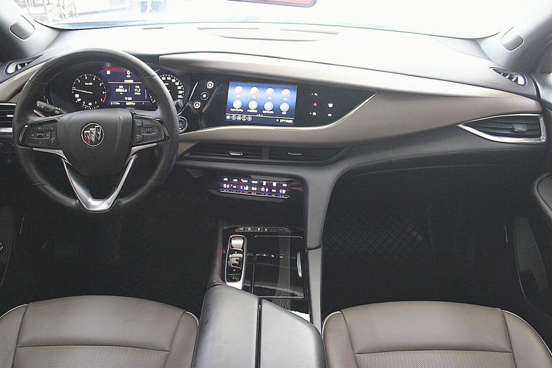 Buick Enclave, 2022 — фото 7 из 12