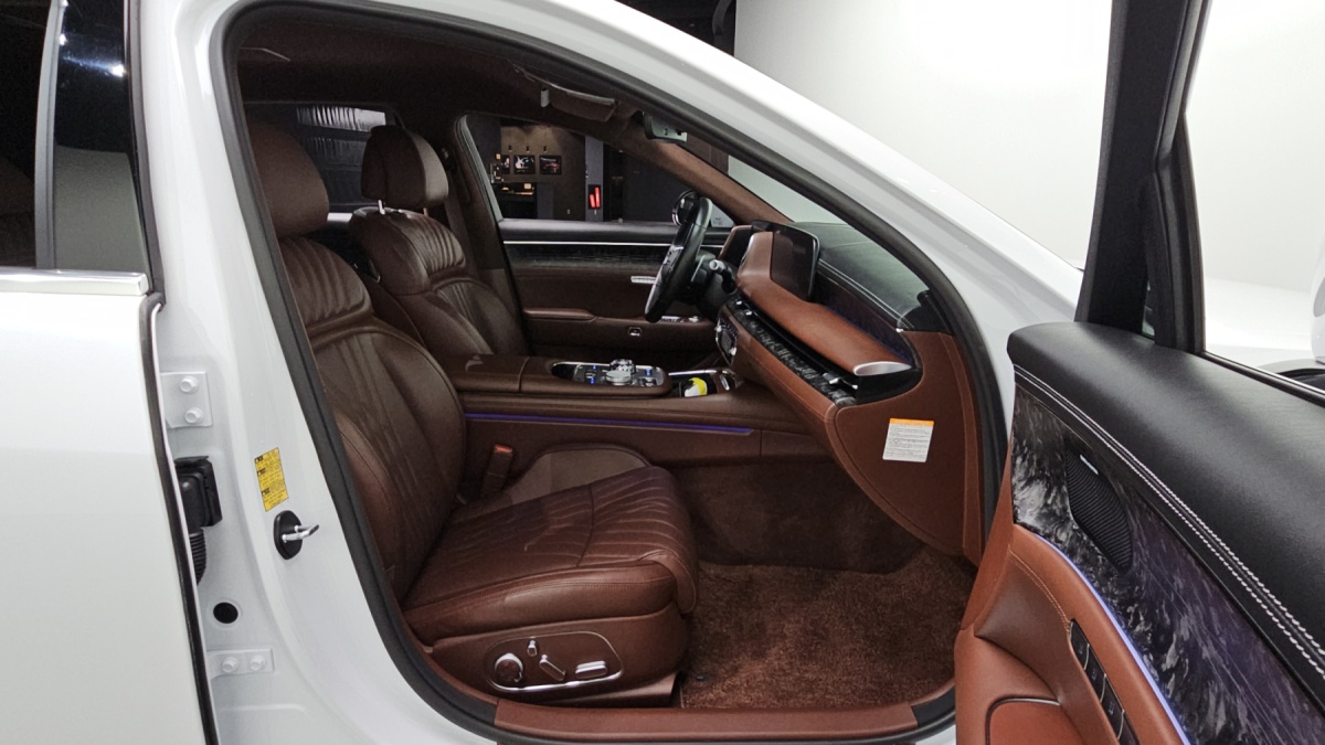 Genesis G90, 2023 — фото 11 из 12
