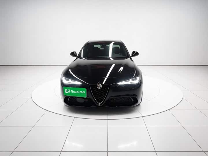 Alfa Romeo Giulia, 2025 — фото 3 из 9