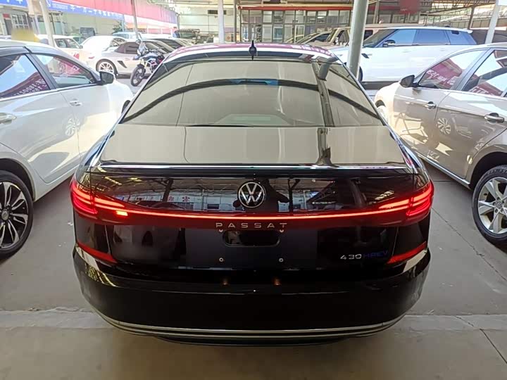 Volkswagen Passat Hybrid, 2022 — фото 6 из 9