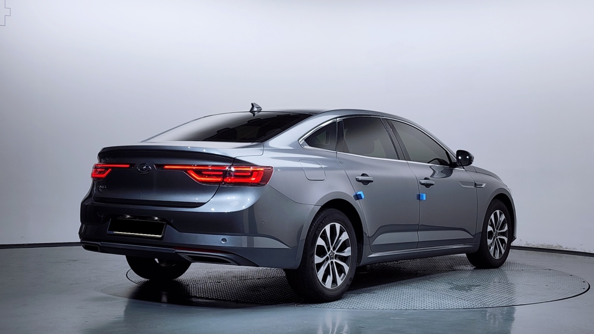 Renault SM6, 2022 — фото 2 из 12