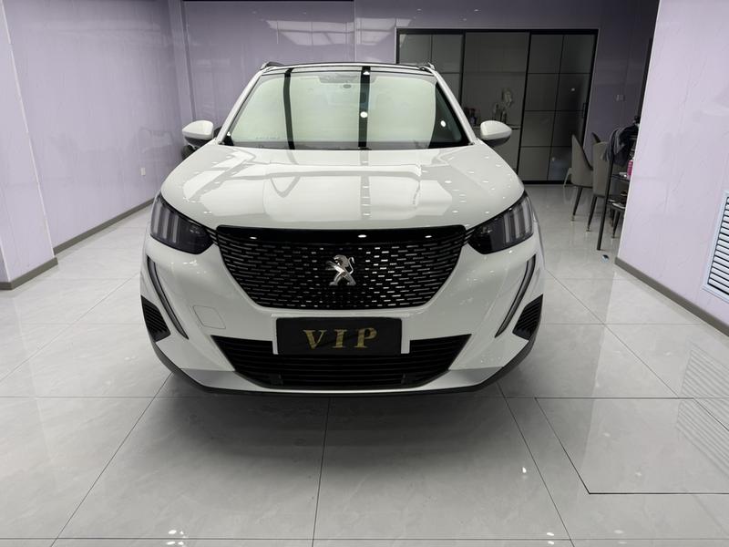 Peugeot 2008, 2022 — фото 2 из 12