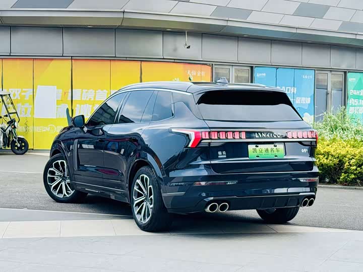 Lynk & Co 09 EM-P Hybrid, 2023 — фото 3 из 9