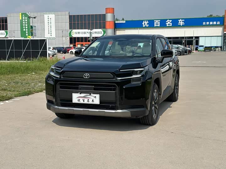Toyota RAV4, 2026 — купить в Калуге под ключ