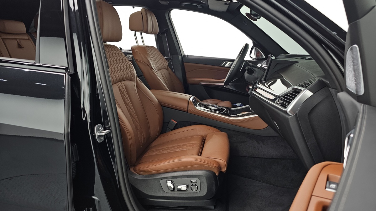BMW X5, 2025 — фото 10 из 12