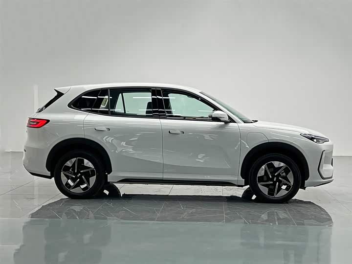 Geely Galaxy E5, 2026 — фото 7 из 9