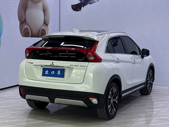 Mitsubishi Eclipse Cross, 2022 — фото 4 из 7
