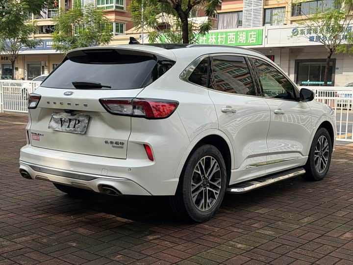 Ford Escape, 2021 — фото 7 из 9