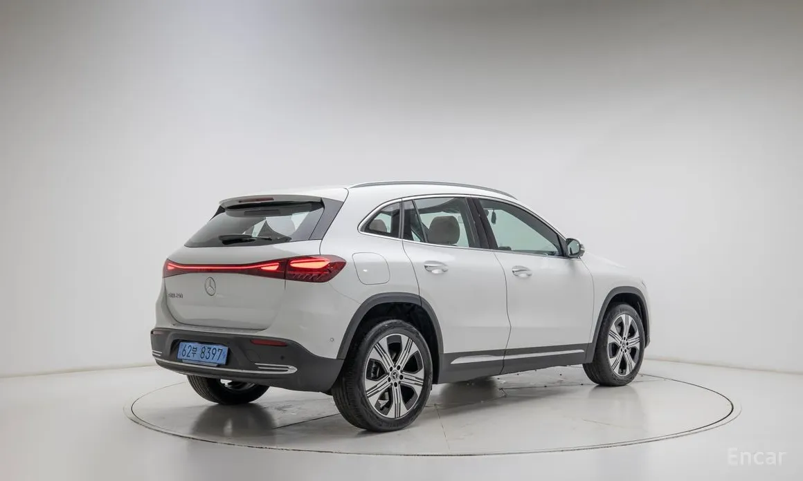Mercedes-Benz EQA, 2025 — фото 2 из 12