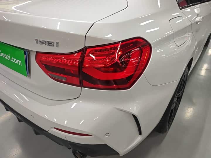 BMW 1 Series, 2021 — фото 8 из 9