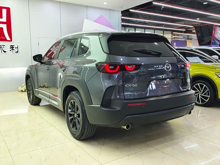 Mazda CX-50, 2023 — фото 6 из 9