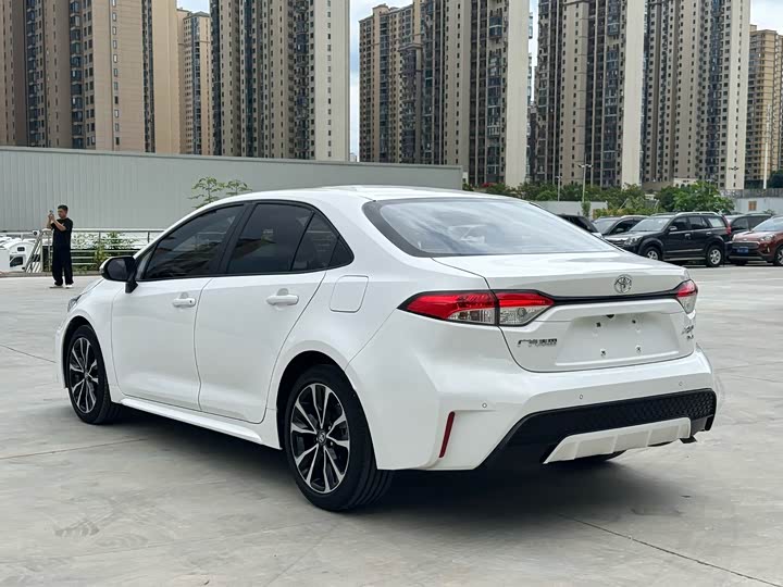 Toyota Levin, 2022 — фото 5 из 9