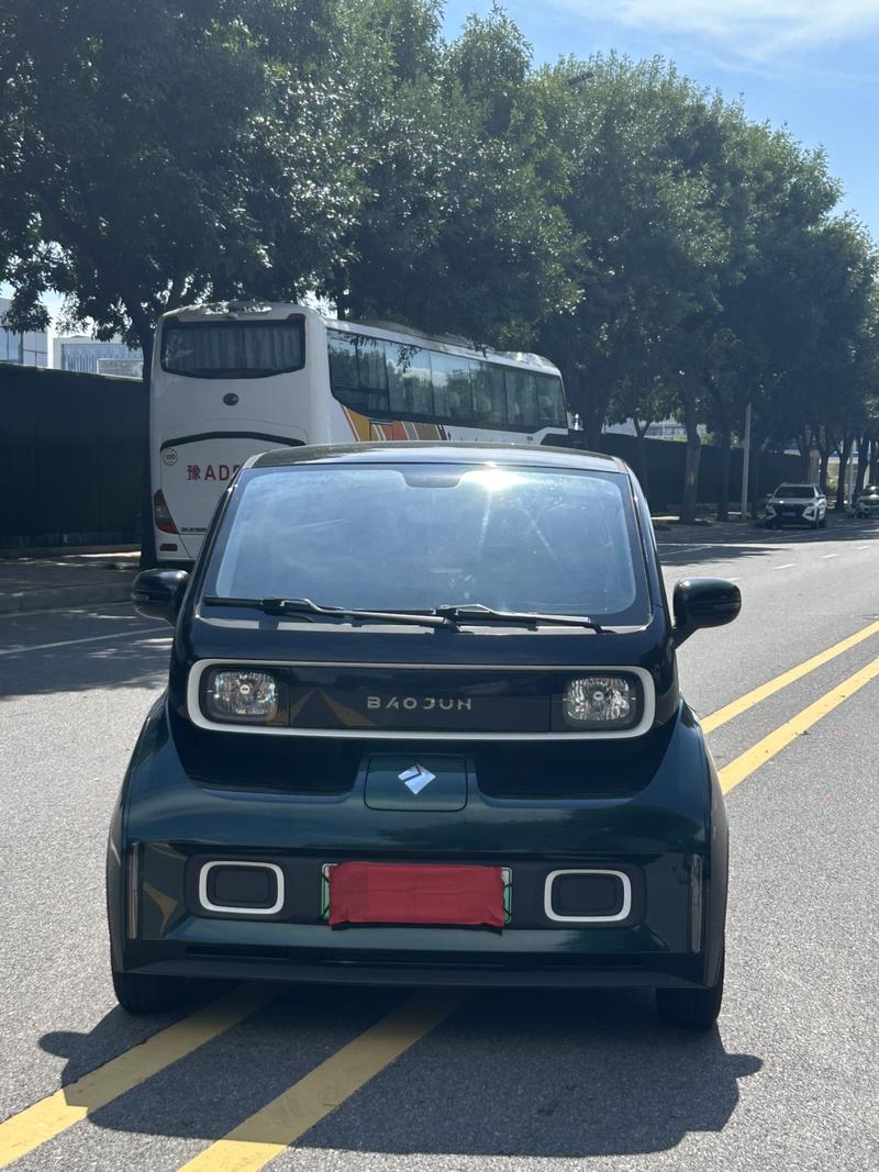 Baojun KiWi EV, 2022 — фото 2 из 9