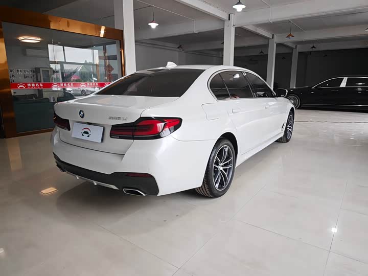 BMW 5 Series, 2022 — фото 5 из 9