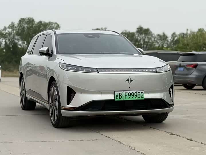 Dongfeng Yipai eπ 008, 2024 — фото 4 из 9