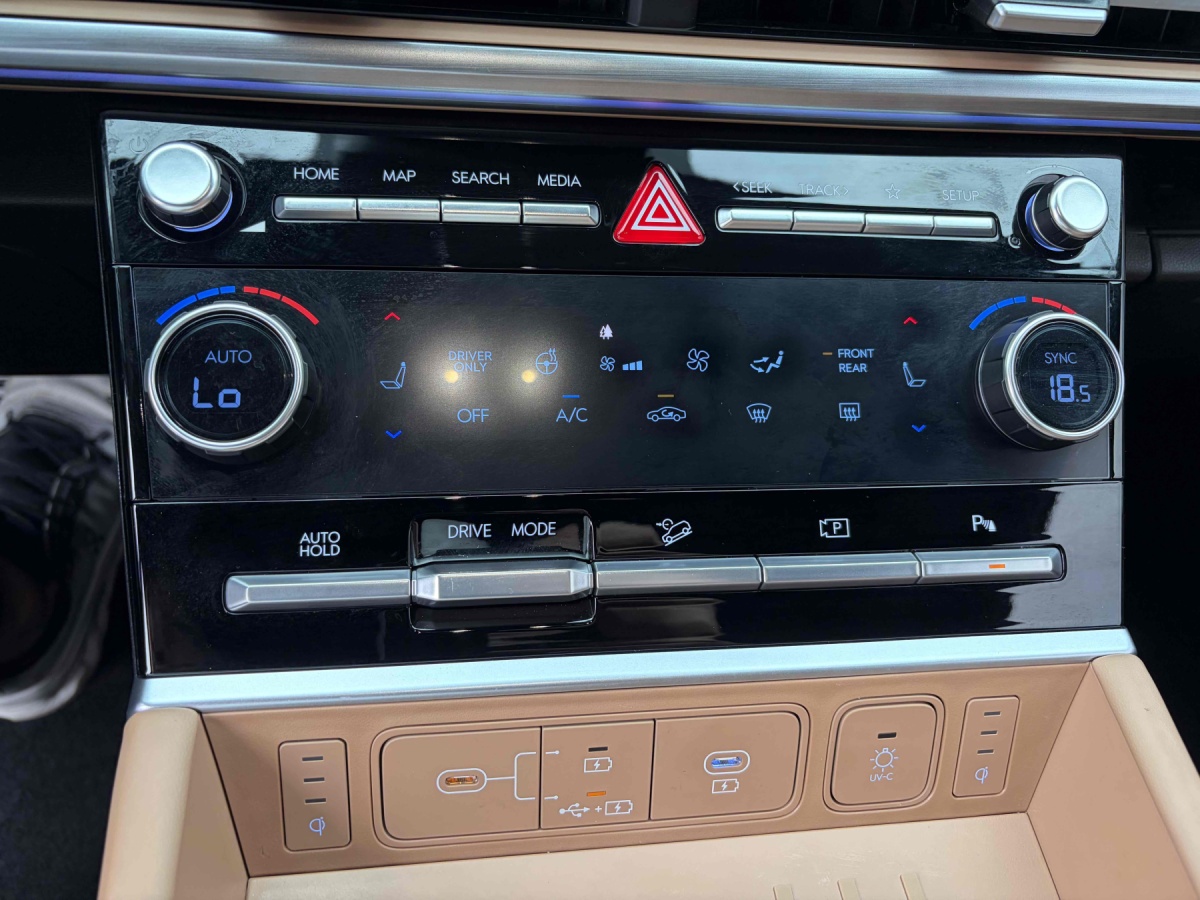 Hyundai Santa Fe, 2024 — фото 7 из 12