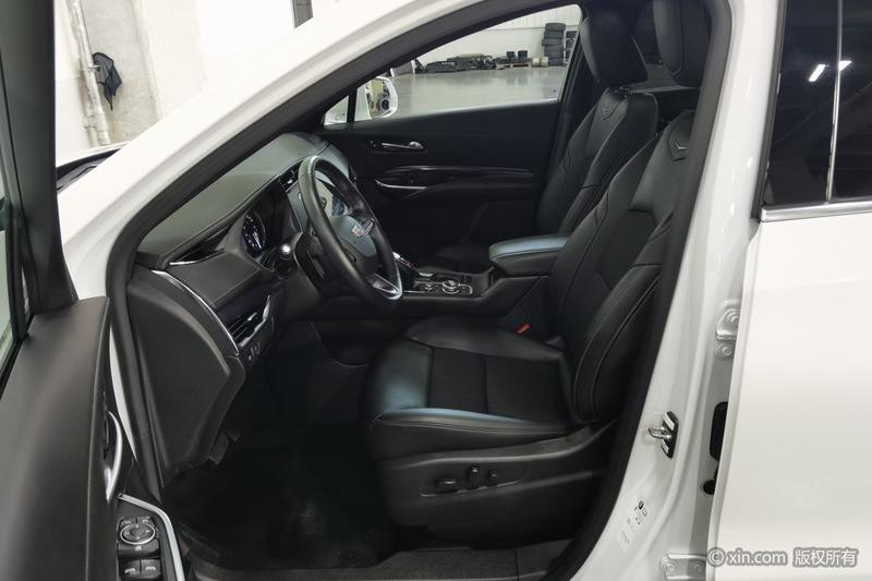 Cadillac XT4, 2022 — фото 12 из 12