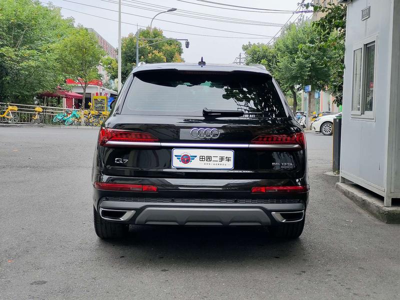 Audi Q7, 2023 — фото 5 из 10
