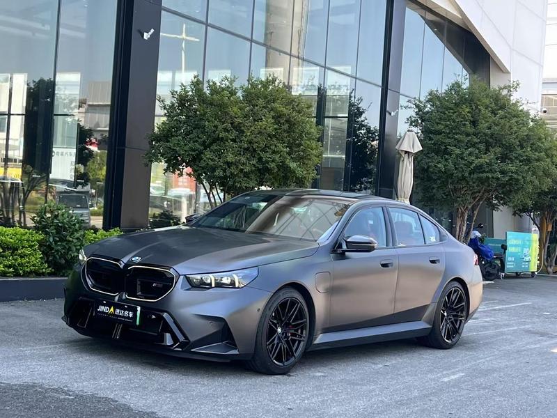 BMW M5 Hybrid, 2024 — купить в Твери под ключ