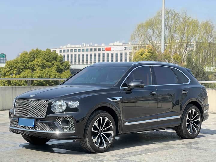 Bentley Bentayga, 2022 — купить в Нижнем Новгороде под ключ