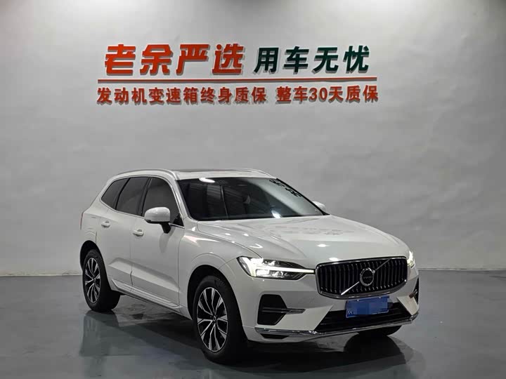 Volvo XC60, 2022 — фото 2 из 9