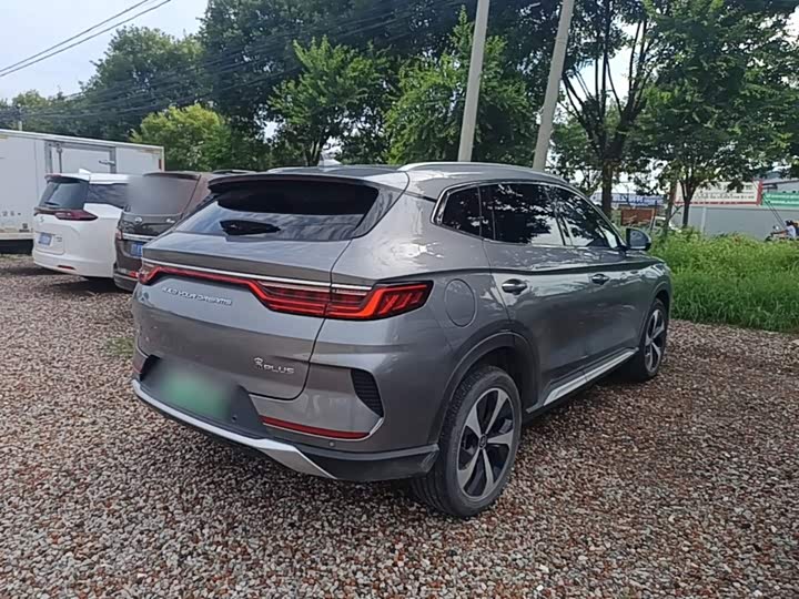 BYD Song Plus Hybrid/EV, 2022 — фото 7 из 9
