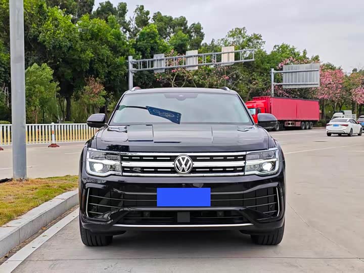 Volkswagen Teramont Pro, 2024 — фото 2 из 9