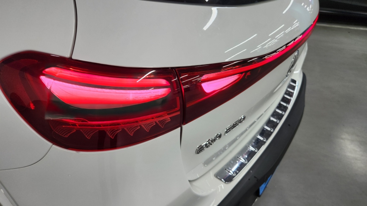 Mercedes-Benz EQA, 2025 — фото 11 из 12