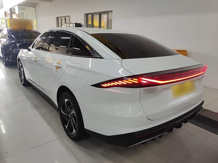 Geely Galaxy L6, 2026 — фото 5 из 9