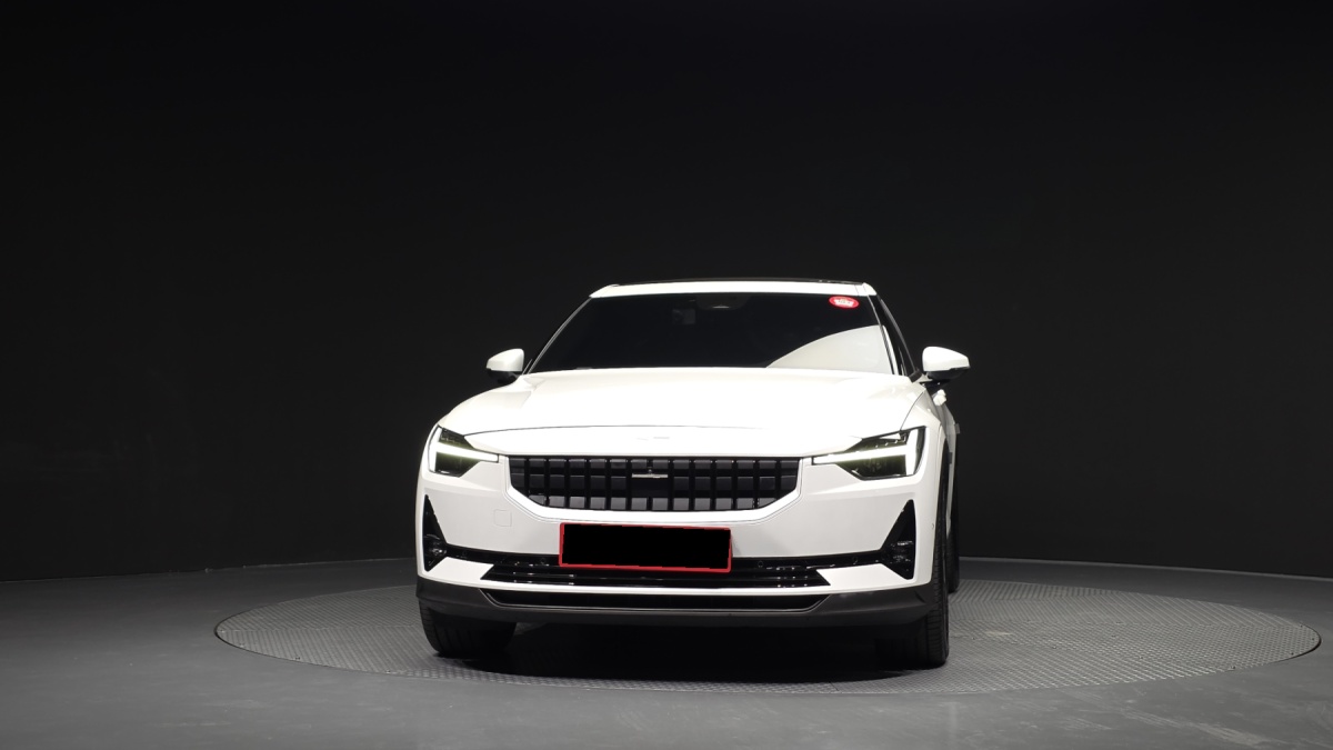 Polestar 2, 2023 — фото 3 из 12