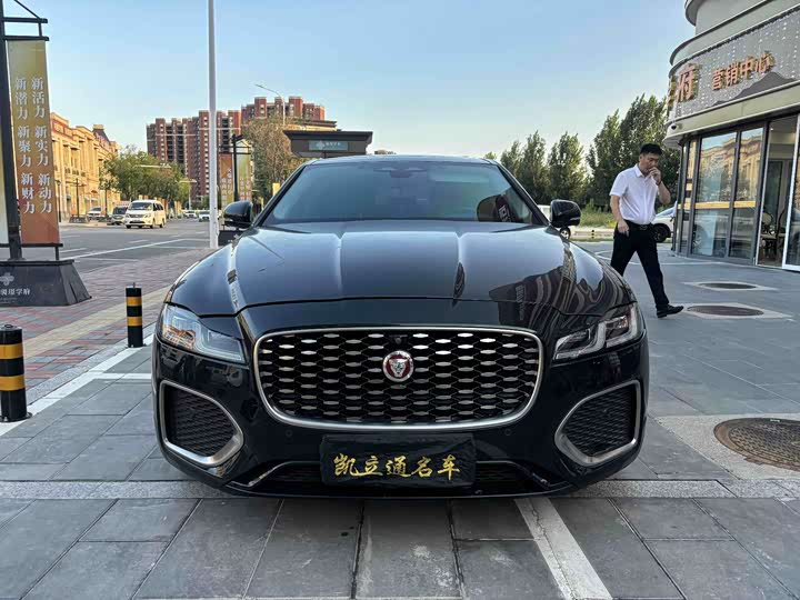 Jaguar XF L, 2022 — фото 2 из 7