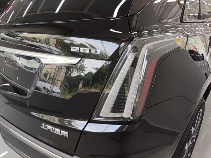 Cadillac XT5, 2023 — фото 8 из 9