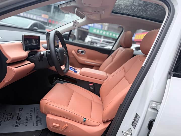 Leapmotor C10, 2025 — фото 7 из 9