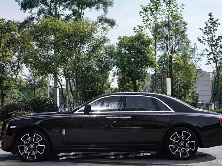 Rolls-Royce Ghost, 2022 — фото 5 из 9