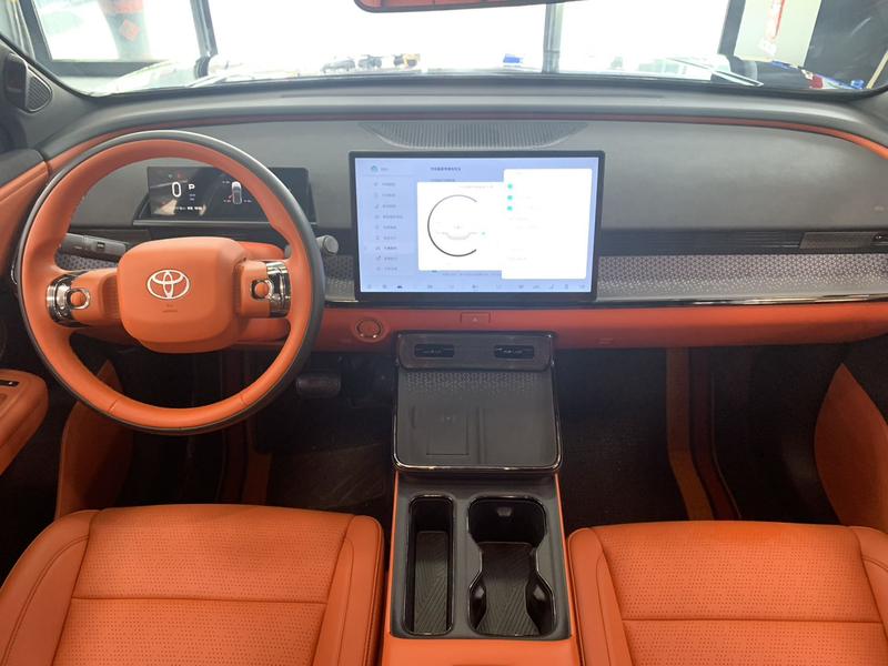 Toyota bZ3X, 2025 — фото 6 из 11
