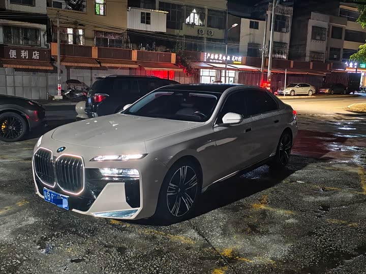 BMW 7 Series, 2024 — купить в Перми под ключ